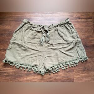 Pink Blush / GiGio Green Shorts Size S